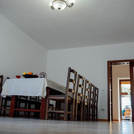 Villa Med'Ok 维日尼察 外观 照片